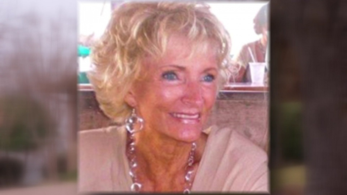 Click image for larger version. 

Name:	irving-murder-betty-thomas-01.jpg 
Views:	1500 
Size:	135.1 KB 
ID:	10447