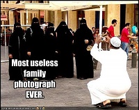 Click image for larger version. 

Name:	useless-family-photograph-ever.jpg 
Views:	89 
Size:	53.1 KB 
ID:	11920