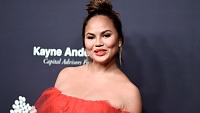 Click image for larger version. 

Name:	chrissy-teigen-ap.jpg 
Views:	40 
Size:	143.0 KB 
ID:	15494