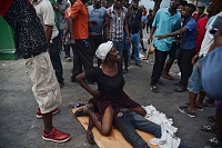 Click image for larger version. 

Name:	haiti-violence3-unf.jpg 
Views:	61 
Size:	79.6 KB 
ID:	16733