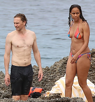 Click image for larger version. 

Name:	Hiddleston packs on the PDA with bikini-clad Zawe Ashton.png 
Views:	51 
Size:	596.3 KB 
ID:	17308