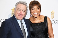 Click image for larger version. 

Name:	robert-deniro-grace-hightower-2000.jpg 
Views:	48 
Size:	265.6 KB 
ID:	19788