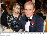 Click image for larger version. 

Name:	Dolph Lundgren is dating personal trainer Emma Krokdal.png 
Views:	145 
Size:	432.0 KB 
ID:	22356