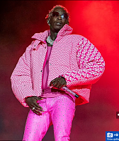 Click image for larger version. 

Name:	Young Thug denied bail as judge says he is a 'danger to the community'.png 
Views:	20 
Size:	746.9 KB 
ID:	19995