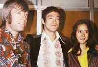 Click image for larger version. 

Name:	Friends-Chuck-Norris-Bruce-Lee.jpg 
Views:	37 
Size:	50.1 KB 
ID:	14384